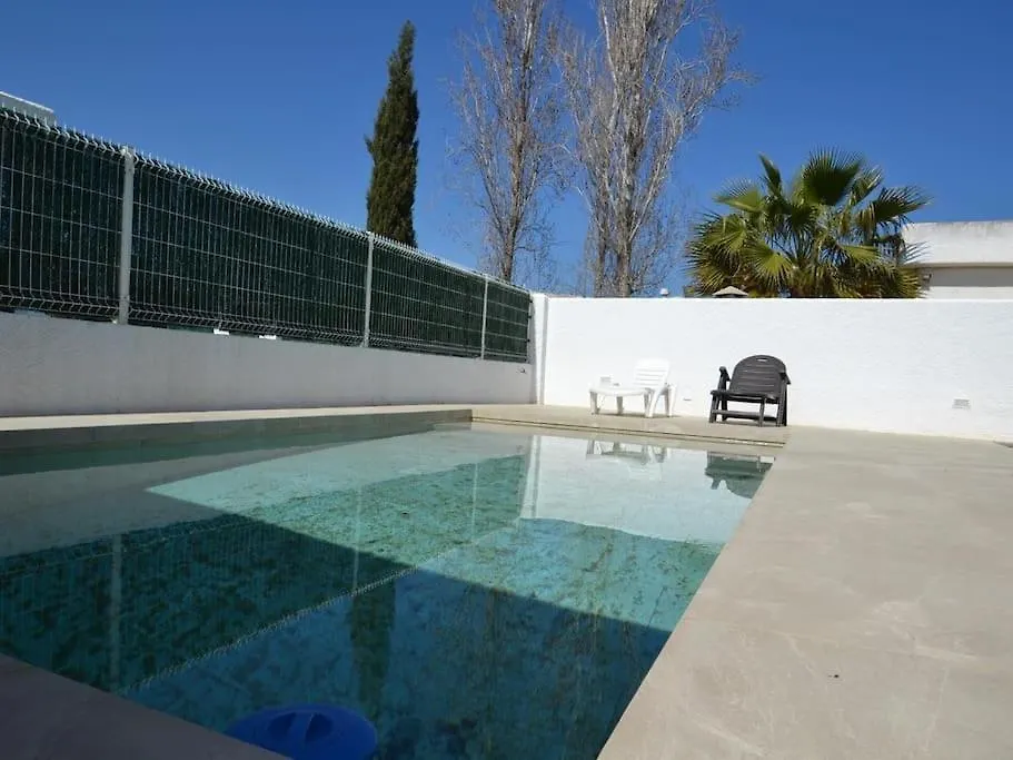 Blanca Villa Riumar