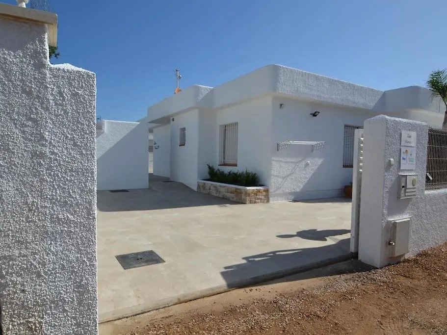 Blanca Villa Riumar